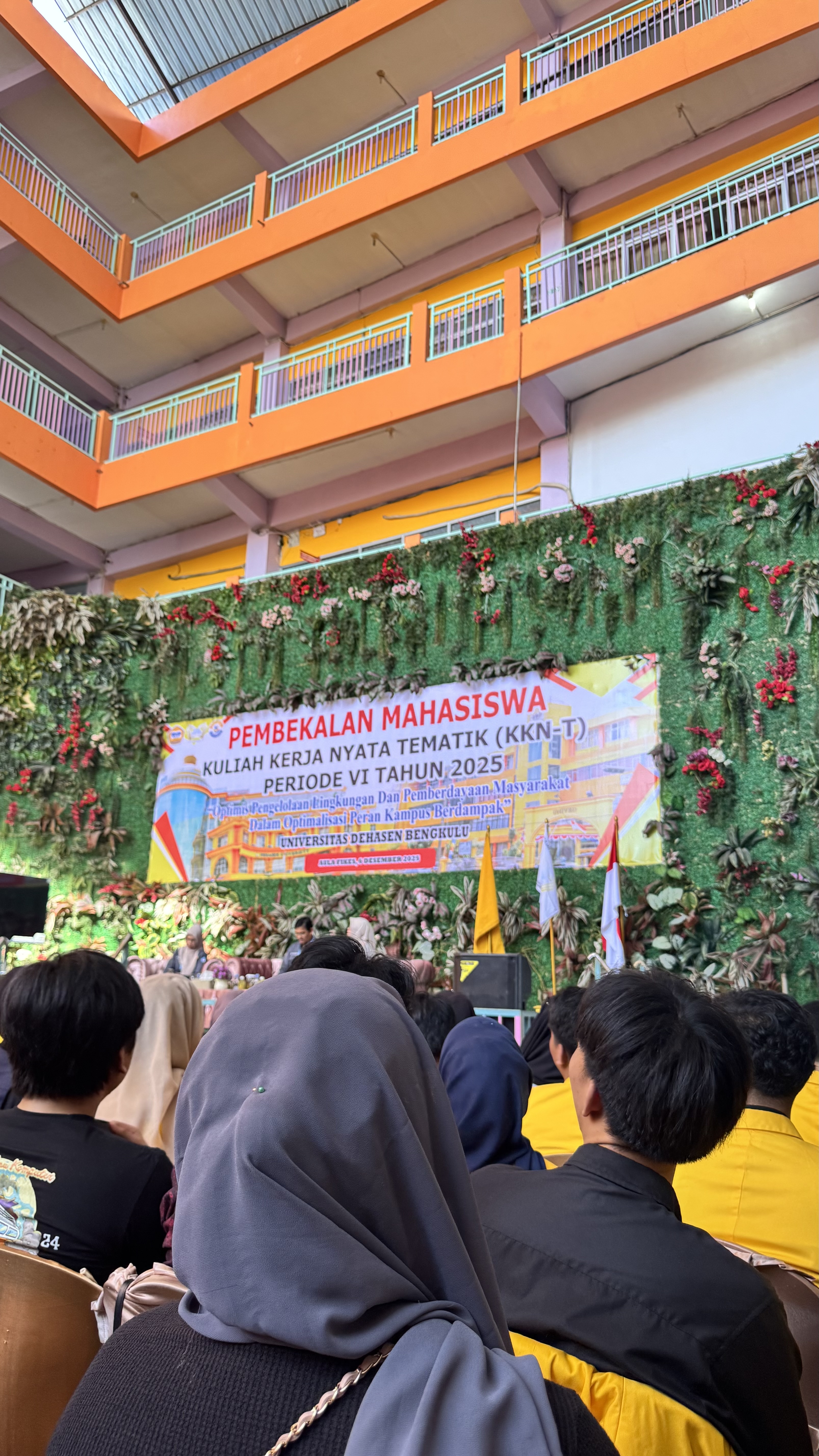 Pembekalan mahasiswa kuliah kerja nyata tematik (kkn-T)  periode Vl tahun 2025