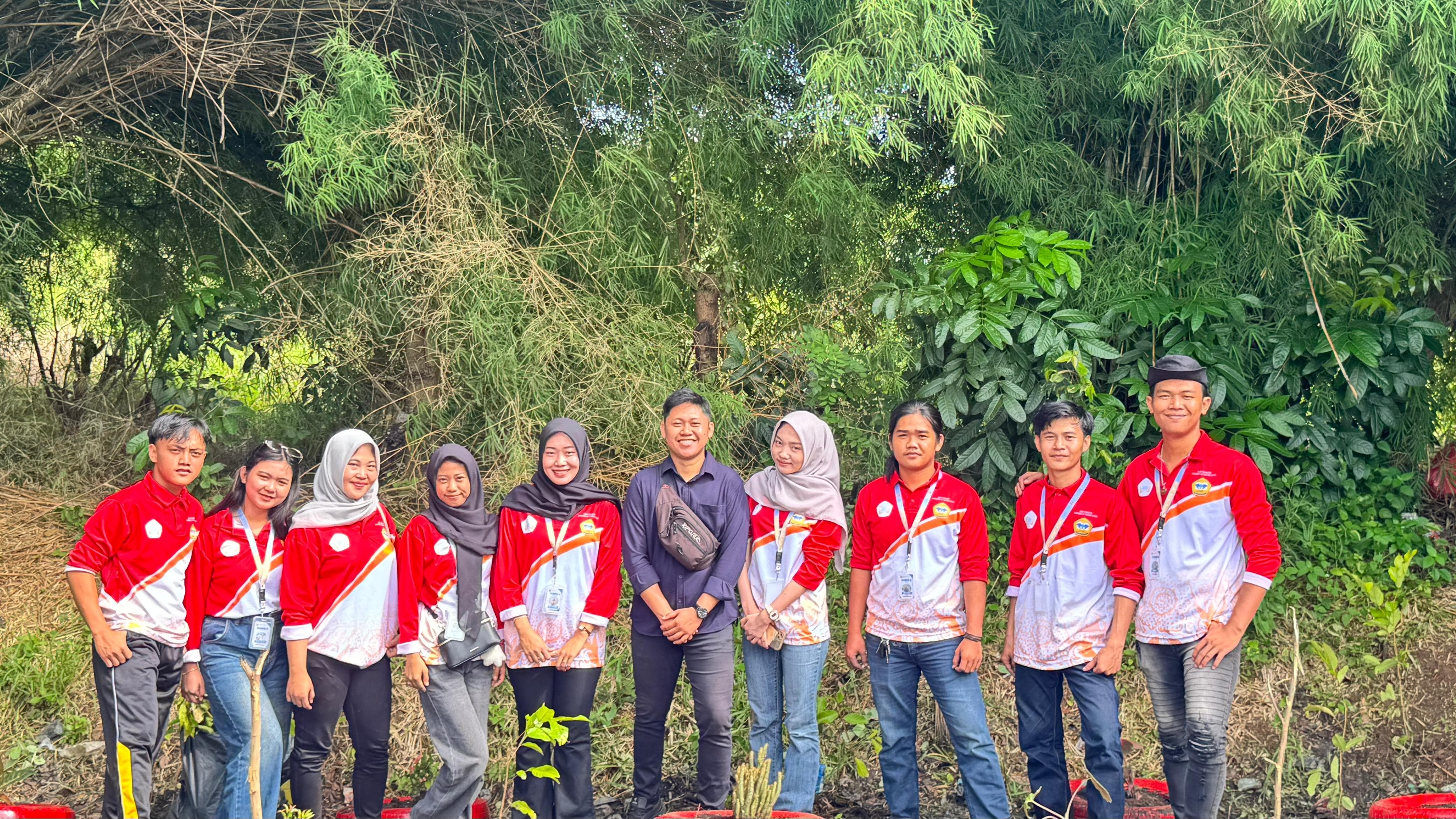 PEMBUATAN TAMAN TAPAK JEDAH