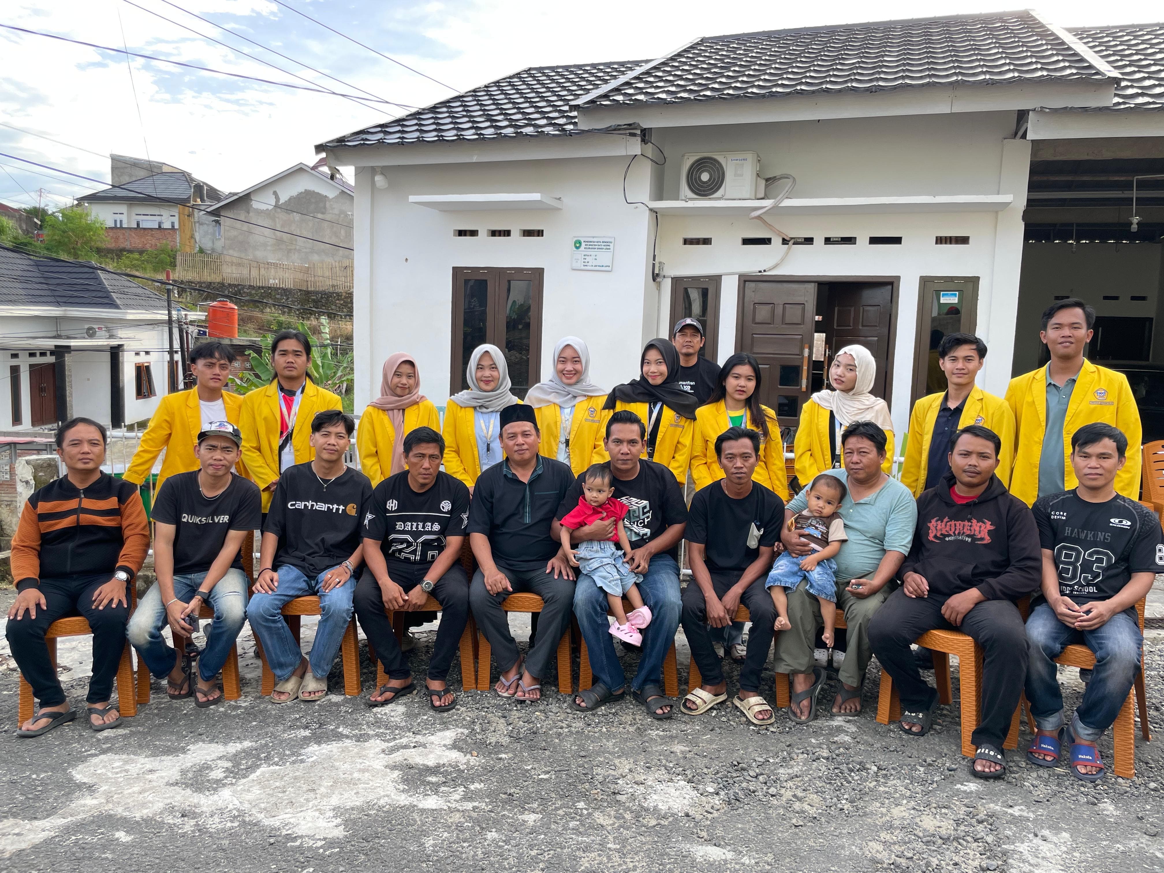 PERPISAHAN DENGAN WARGA 