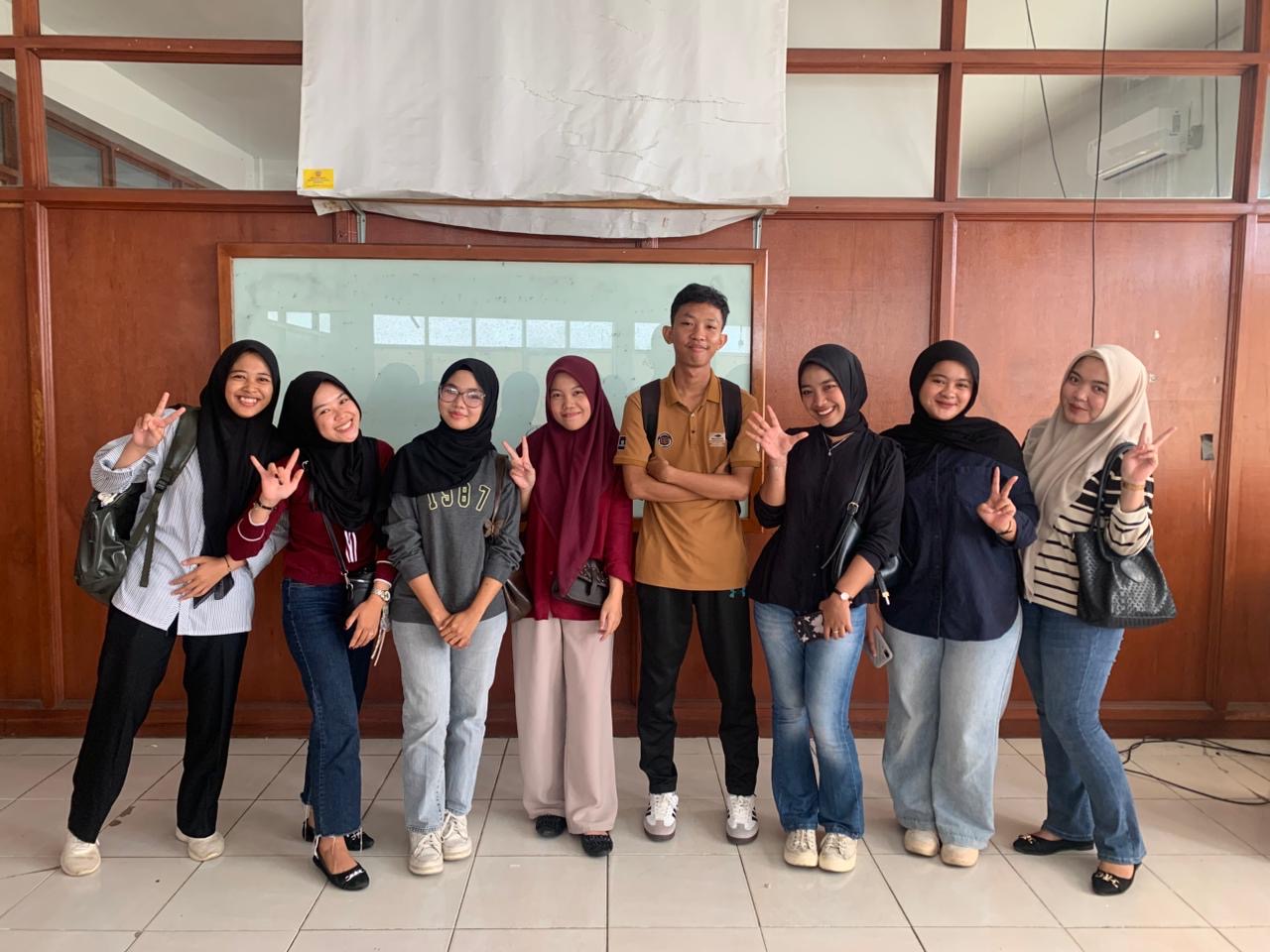 Pertemuan pertama kelompok kkn 22