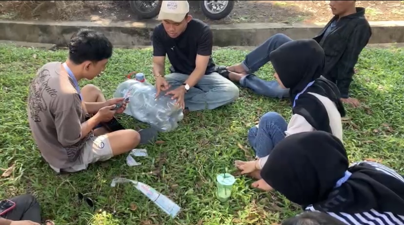 kegiatan pembutan pupuk kompos