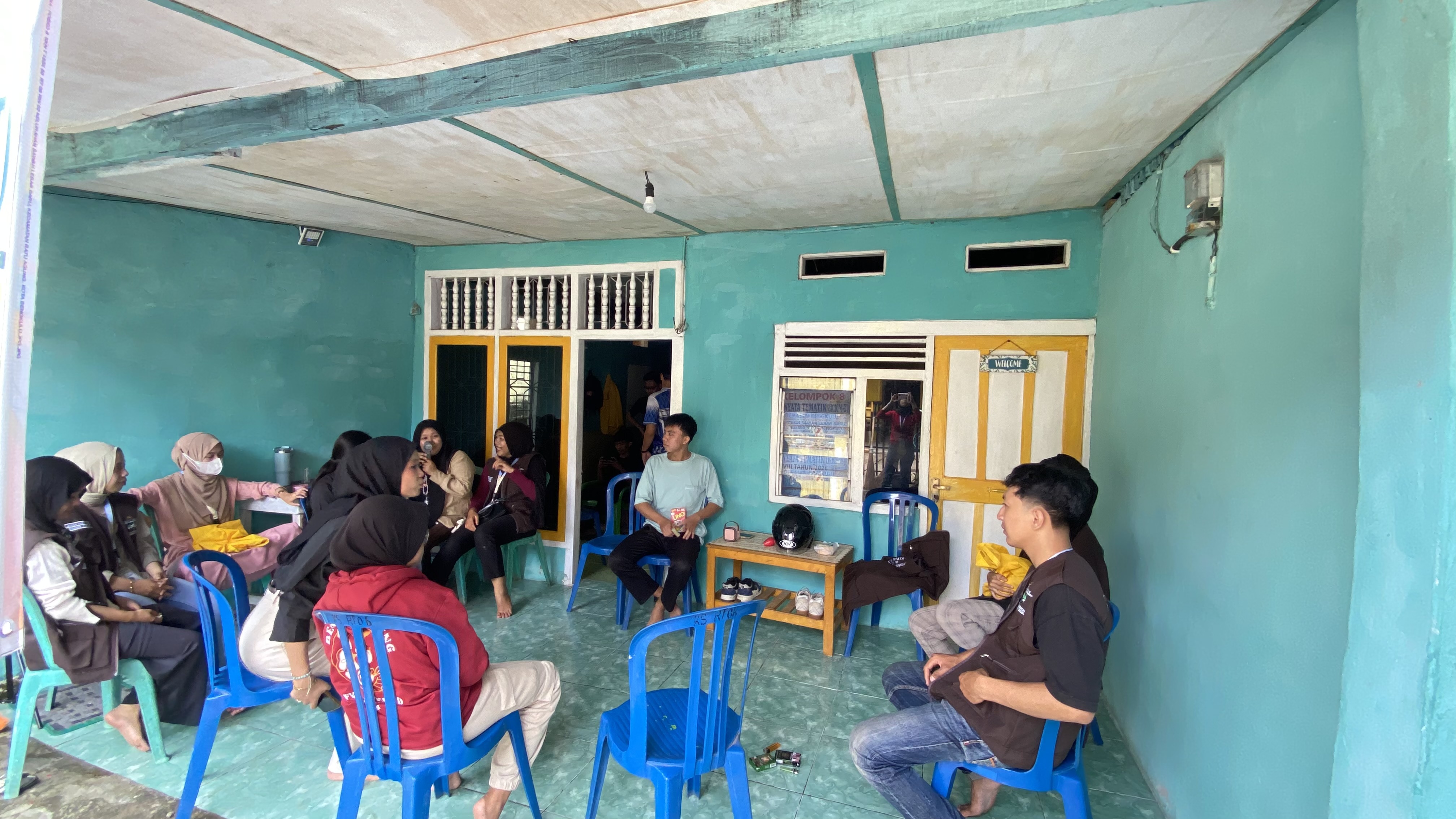 kegiatan kelompok 10 kunjungan ke kelompok 08 di Rt.06