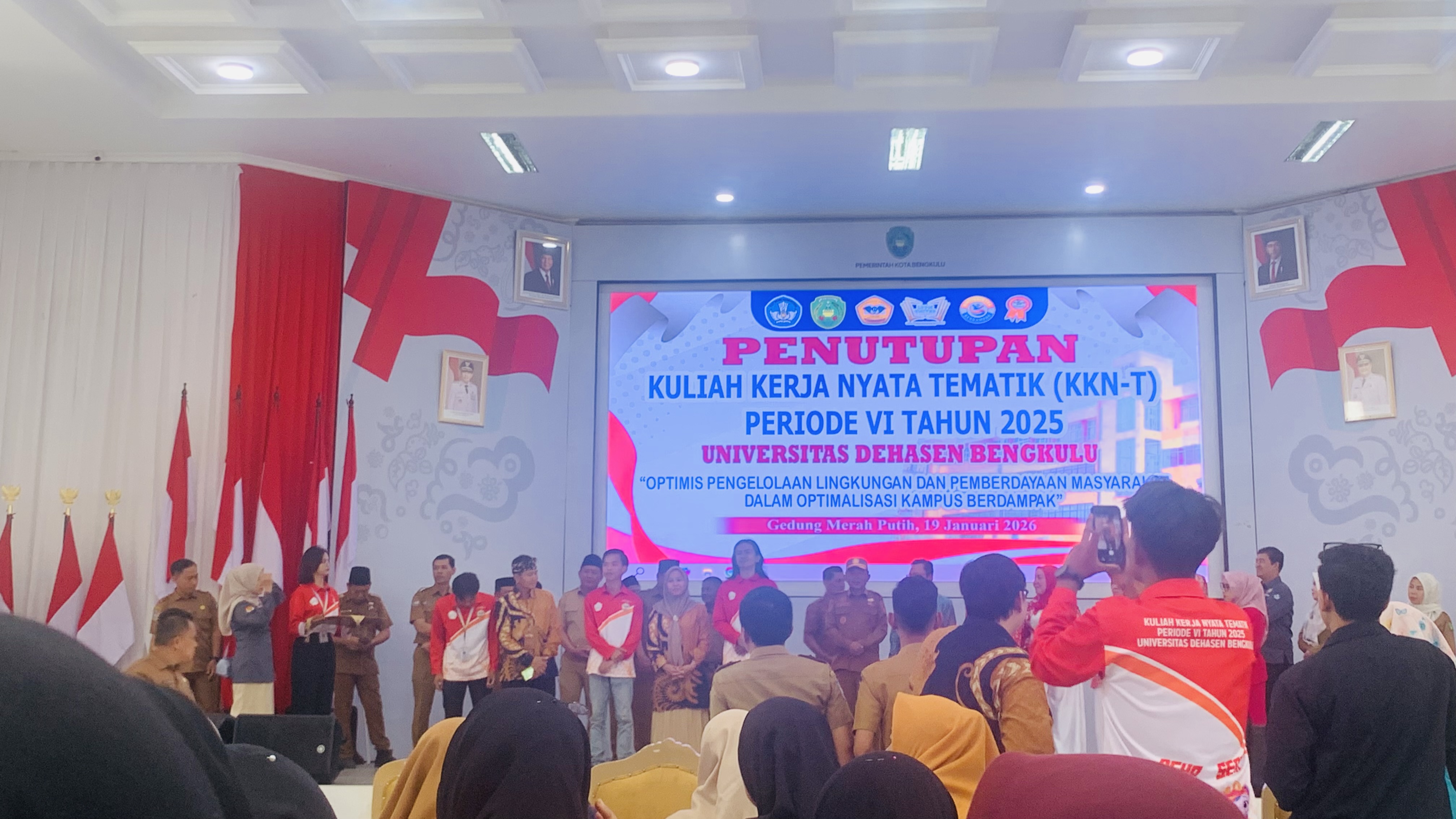 Pembagian hadia taman terbaik yang di selengarakan oleh Walikota Kota Bengkulu 