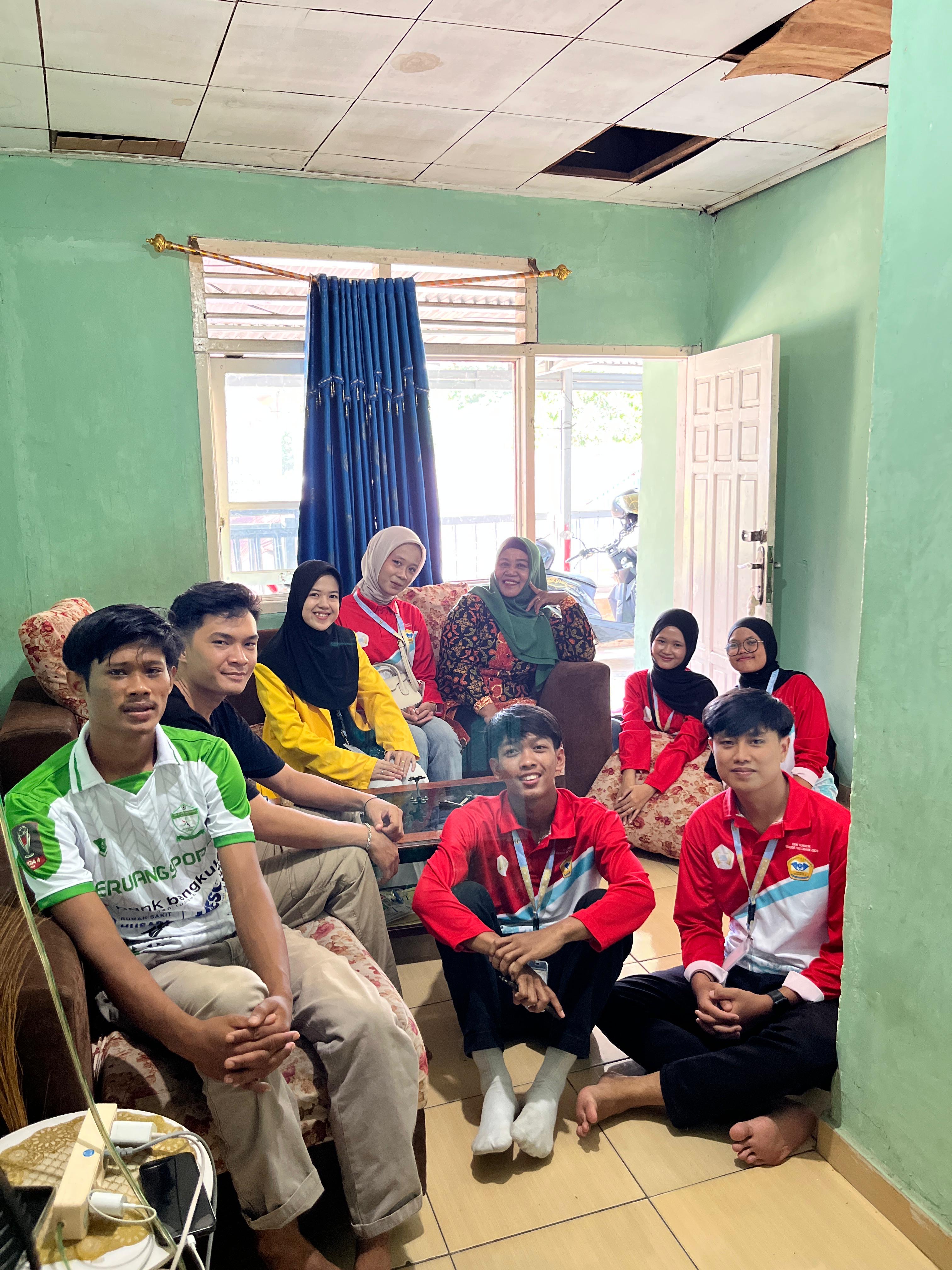 Kunjungan DPL ke posko KKN kelompok 9 