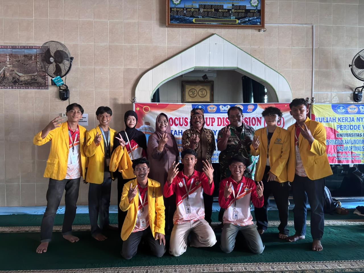 Pelaksanaan Focus Group Discussion (FGD) ke-2 di Masjid Nurul Islam Kelurahan Anggut Bawah