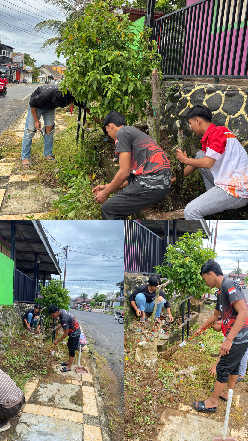 Giat pagi gotong royong membersihkan jalan nala depan ketua rt02 kelurahan anggut bawah