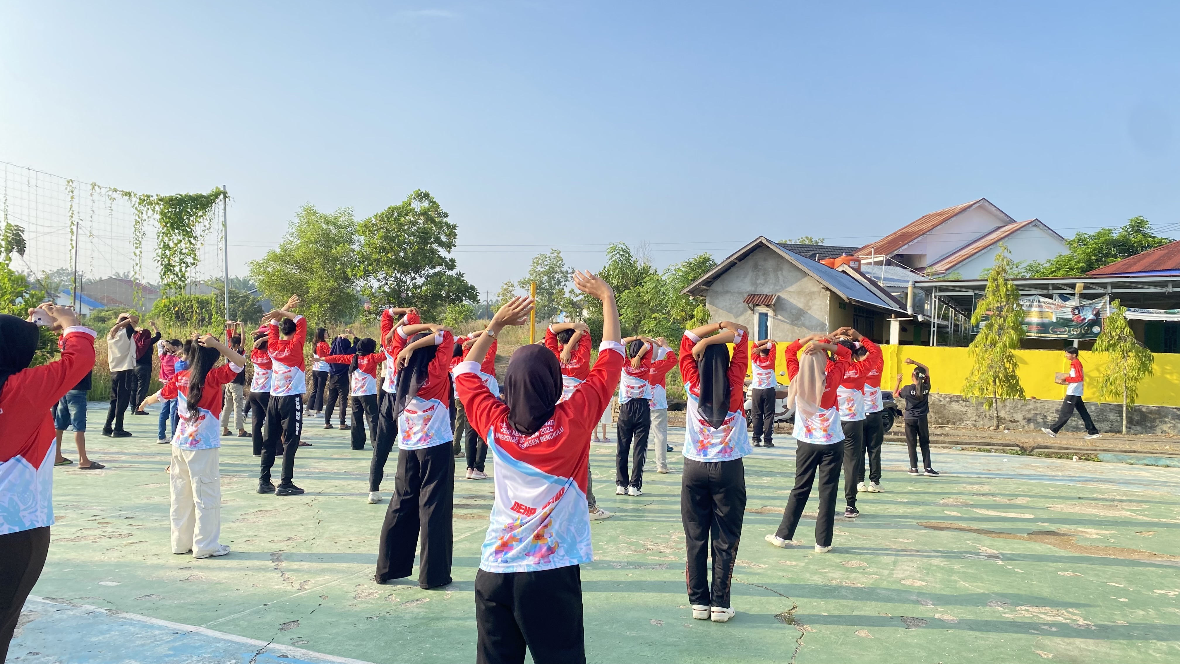 Senam Pagi Bersama Warga Taba Pasmah