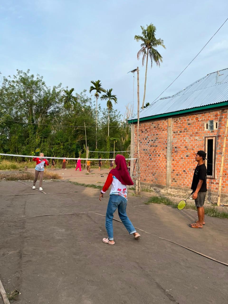 KKN-T kelompok 25 periode VIII universitas dehasen Bengkulu 2026