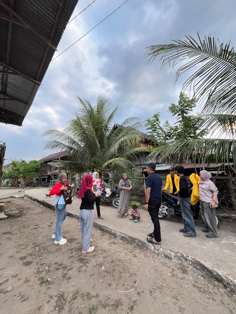 KKN-T kelompok 25 priode VIII universitas dehasen bengkulu 2026