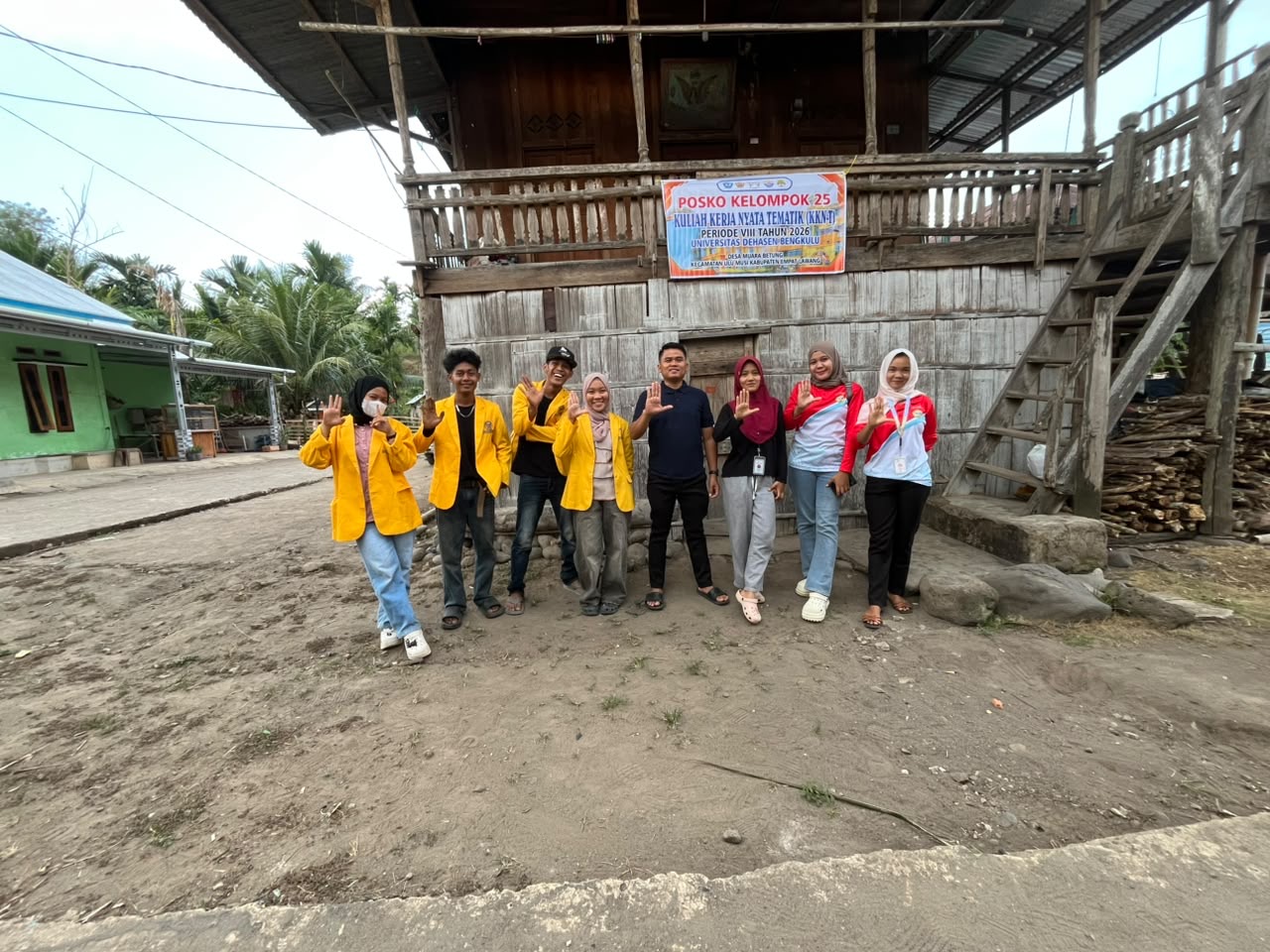 KKN-T kelompok 25 priode VIII universitas dehasen bengkulu 2026