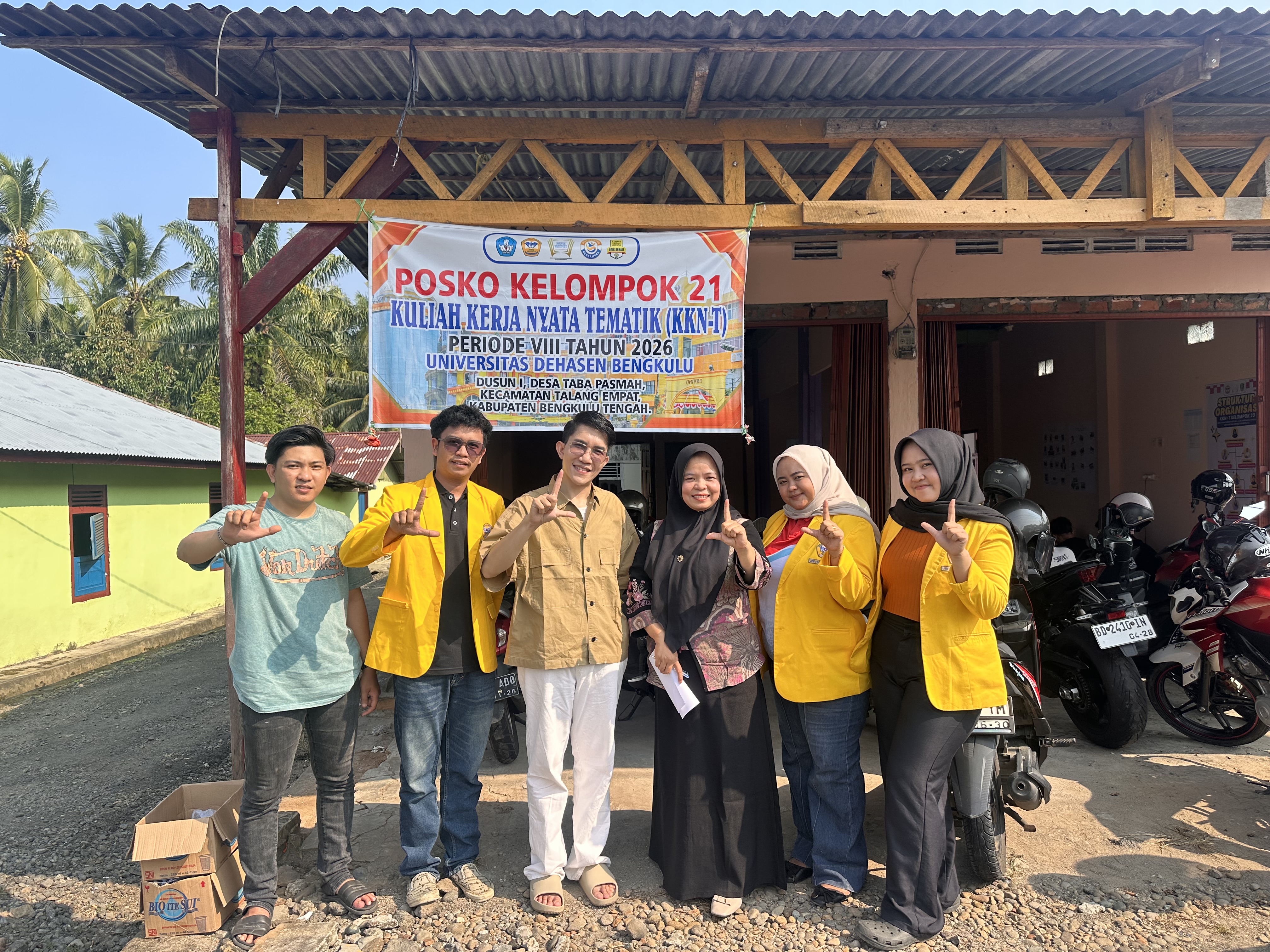 Kunjungan team monev ke posko kelompok 21