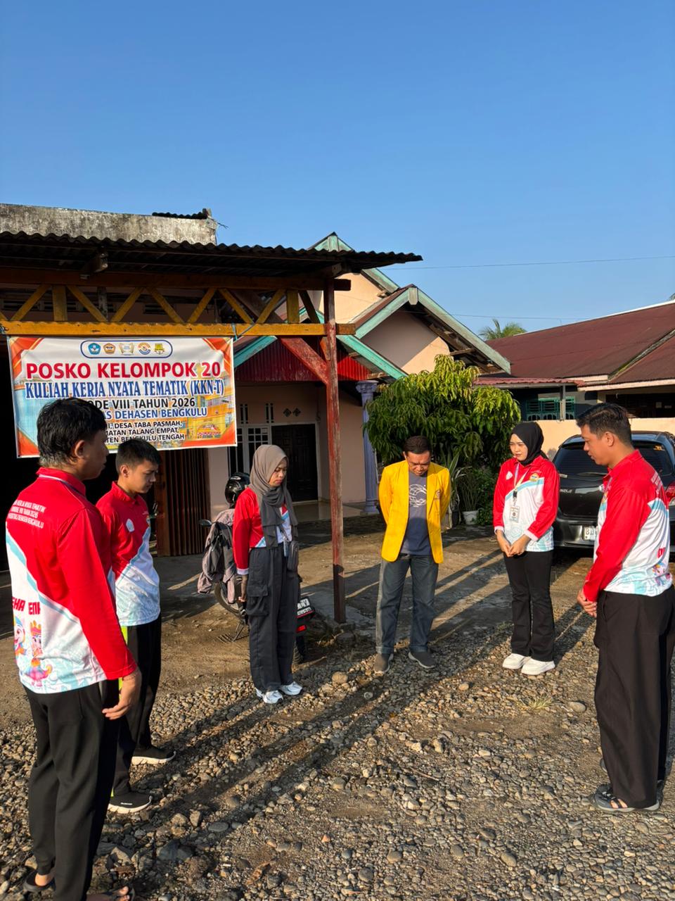 Diskusi Bersama untuk sebelum memulai kegiatan survei lokasi tanam