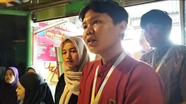 Mempersentasikan hasil kkn kami selama 3minggu kepada warga