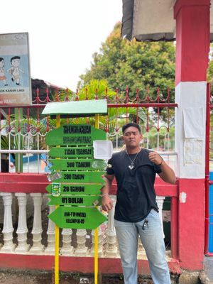 Foto di plang edukasi