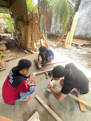 Pembuatan plang jalan