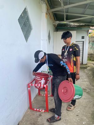 Pemasangan kotak sampah